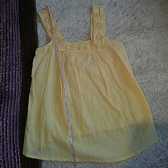 Adorable Mossimo tank for those hot summer days! - Picture 1 of 5